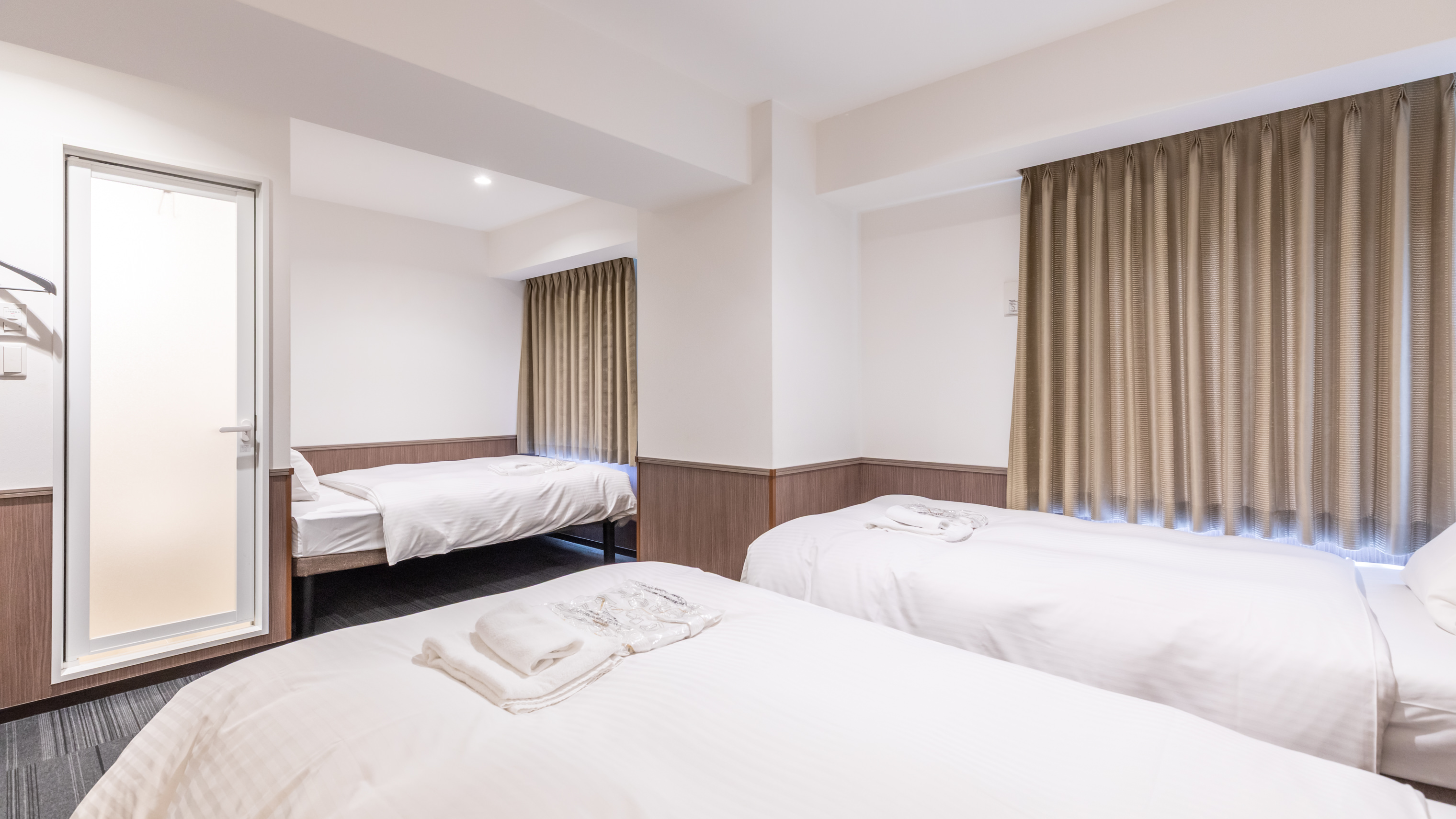 トリプルルーム【禁煙】