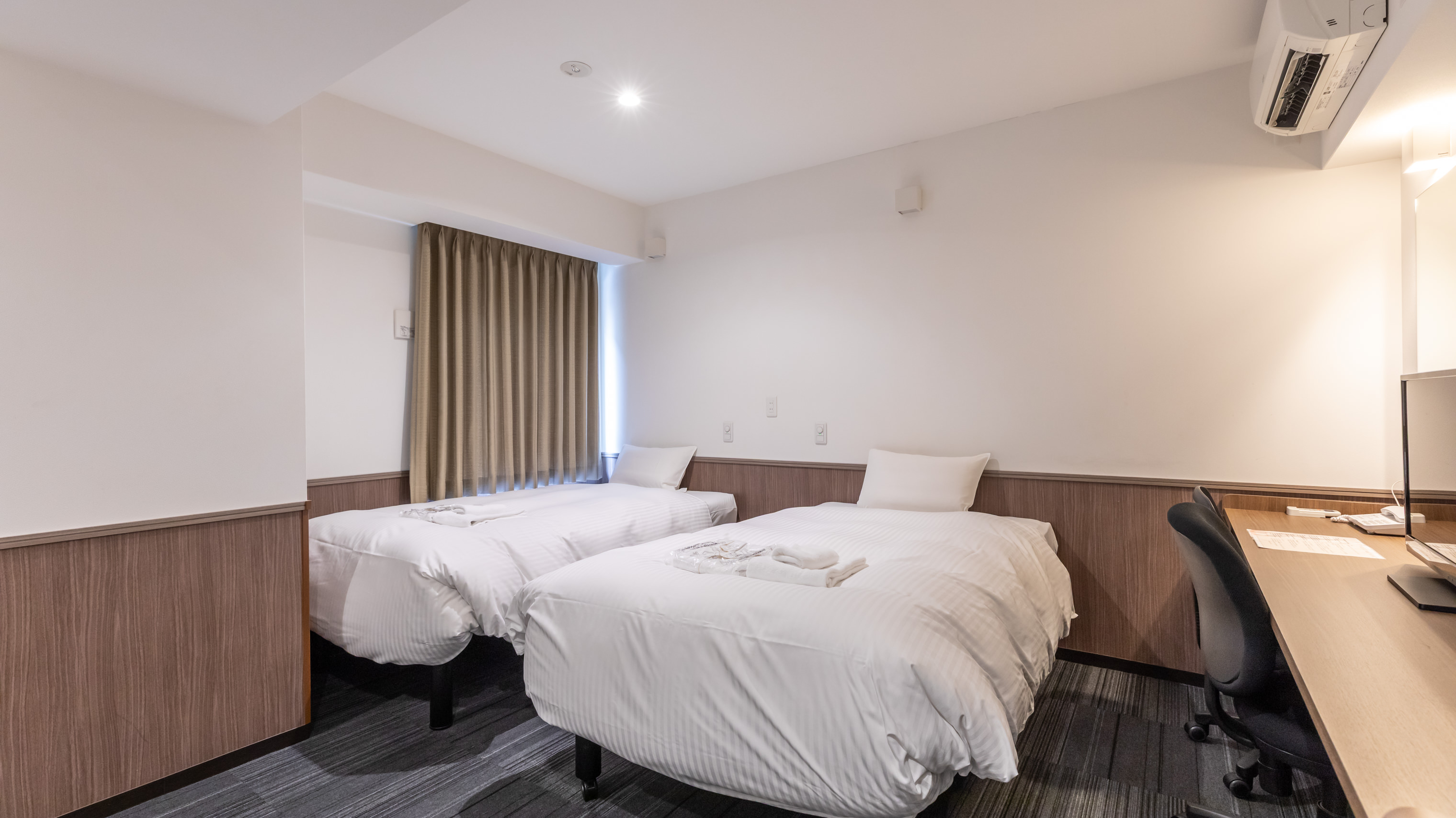 トリプルルーム【禁煙】