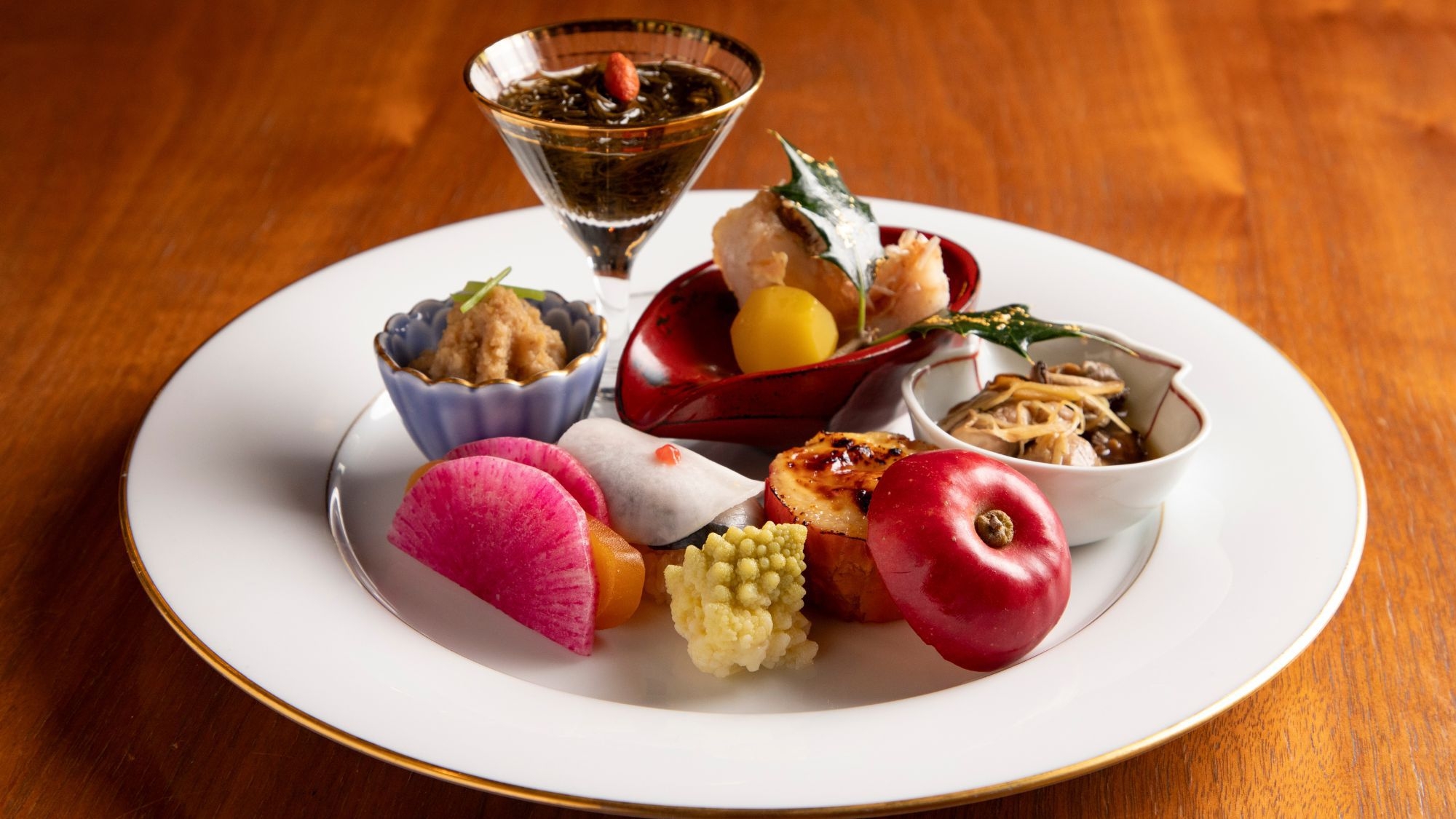 【年末限定プラン／12月30日】料理長渾身の特別会席コース＜1泊2食付き・夕食17時30分スタート＞