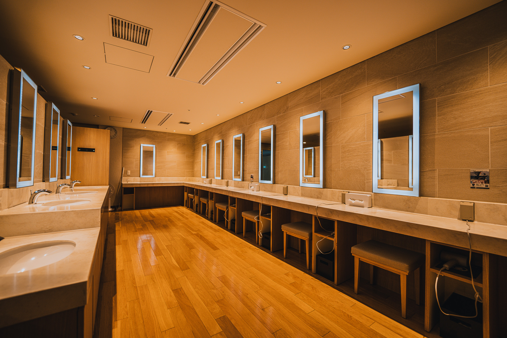 星空温泉（女風呂）