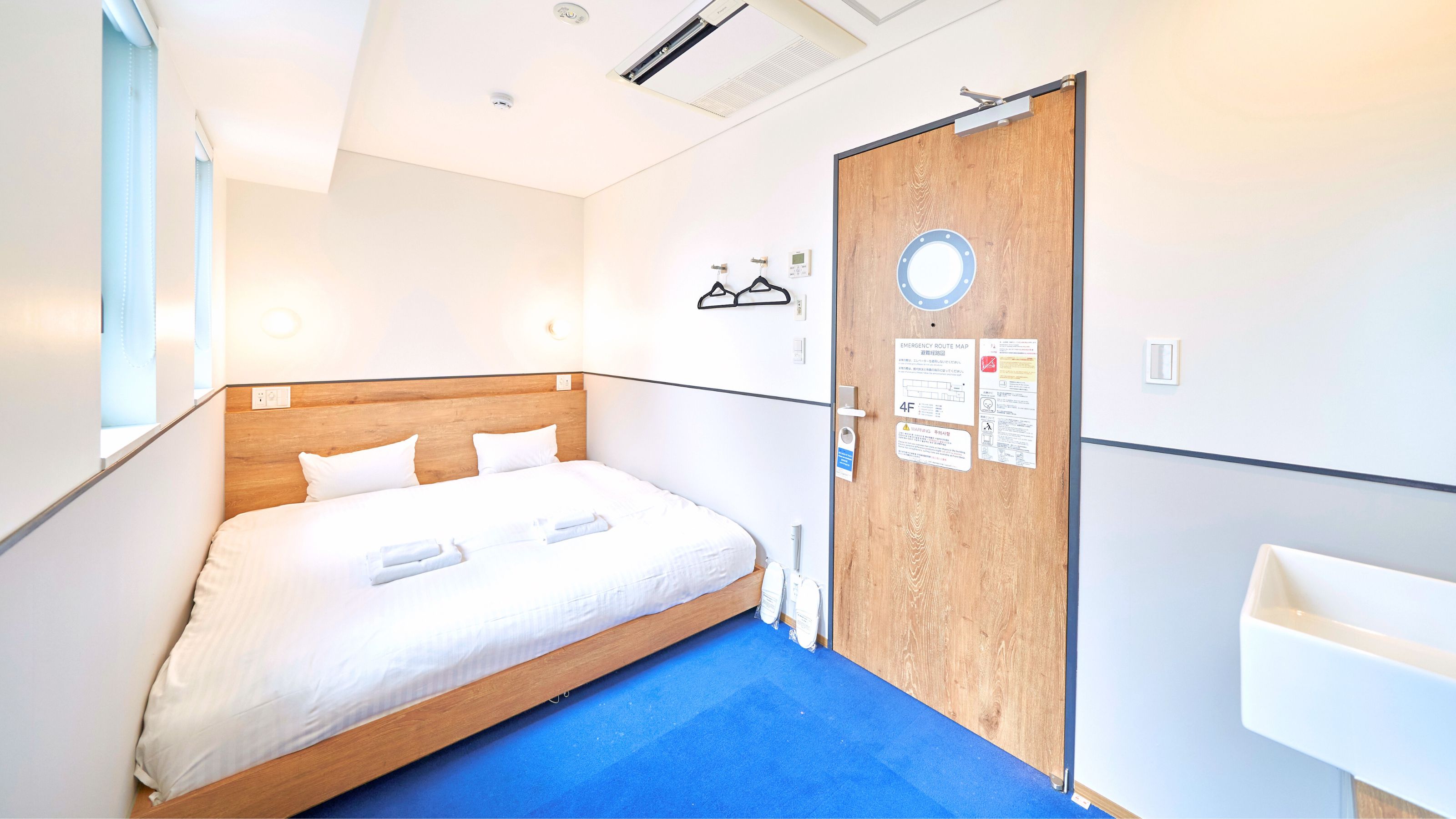 【プライベートルーム】キング（シャワー＆トイレ共用）