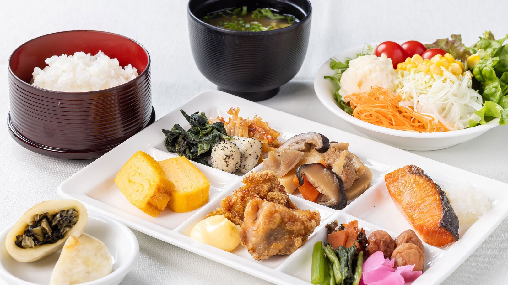 【連泊割♪】2連泊以上限定プラン《朝食付》