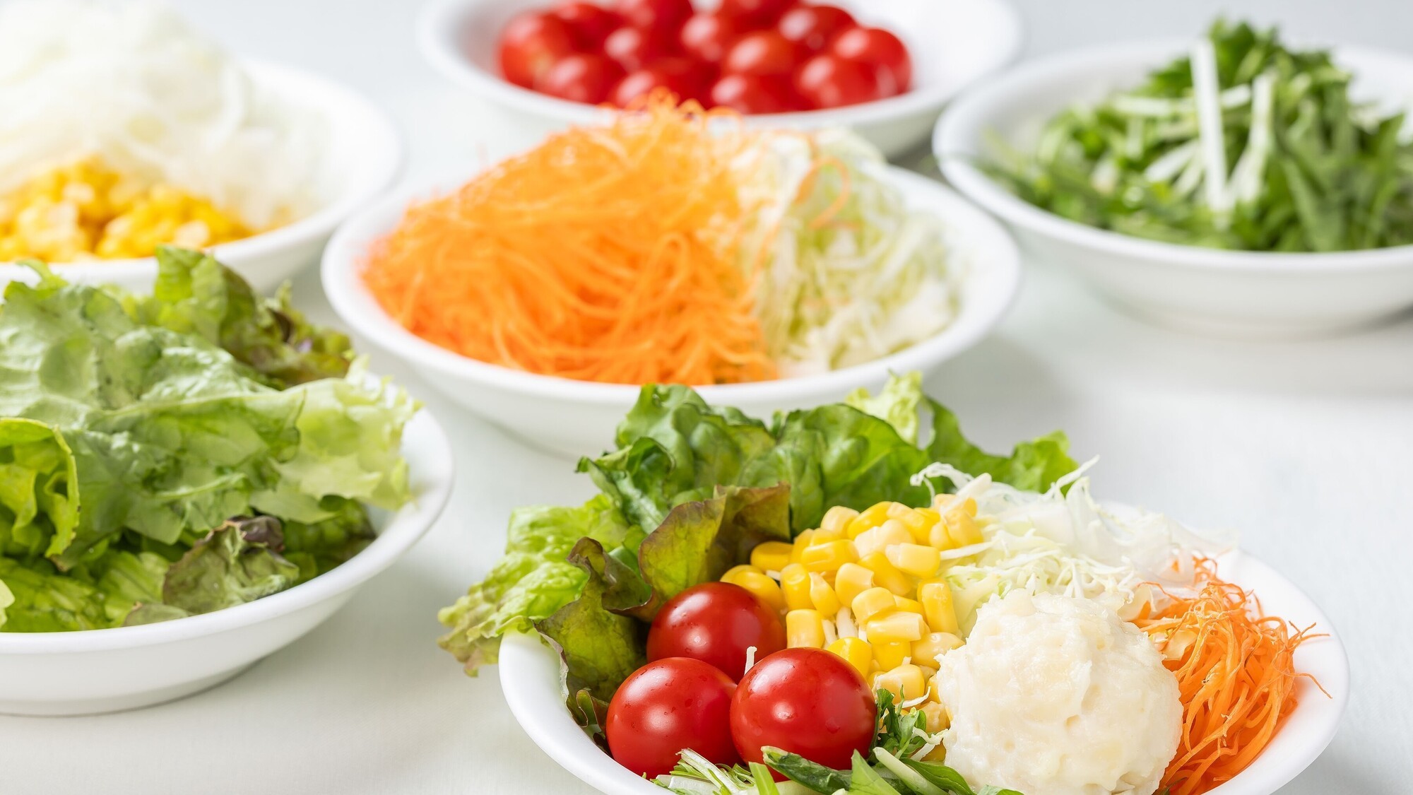 新鮮野菜のサラダ　※イメージ