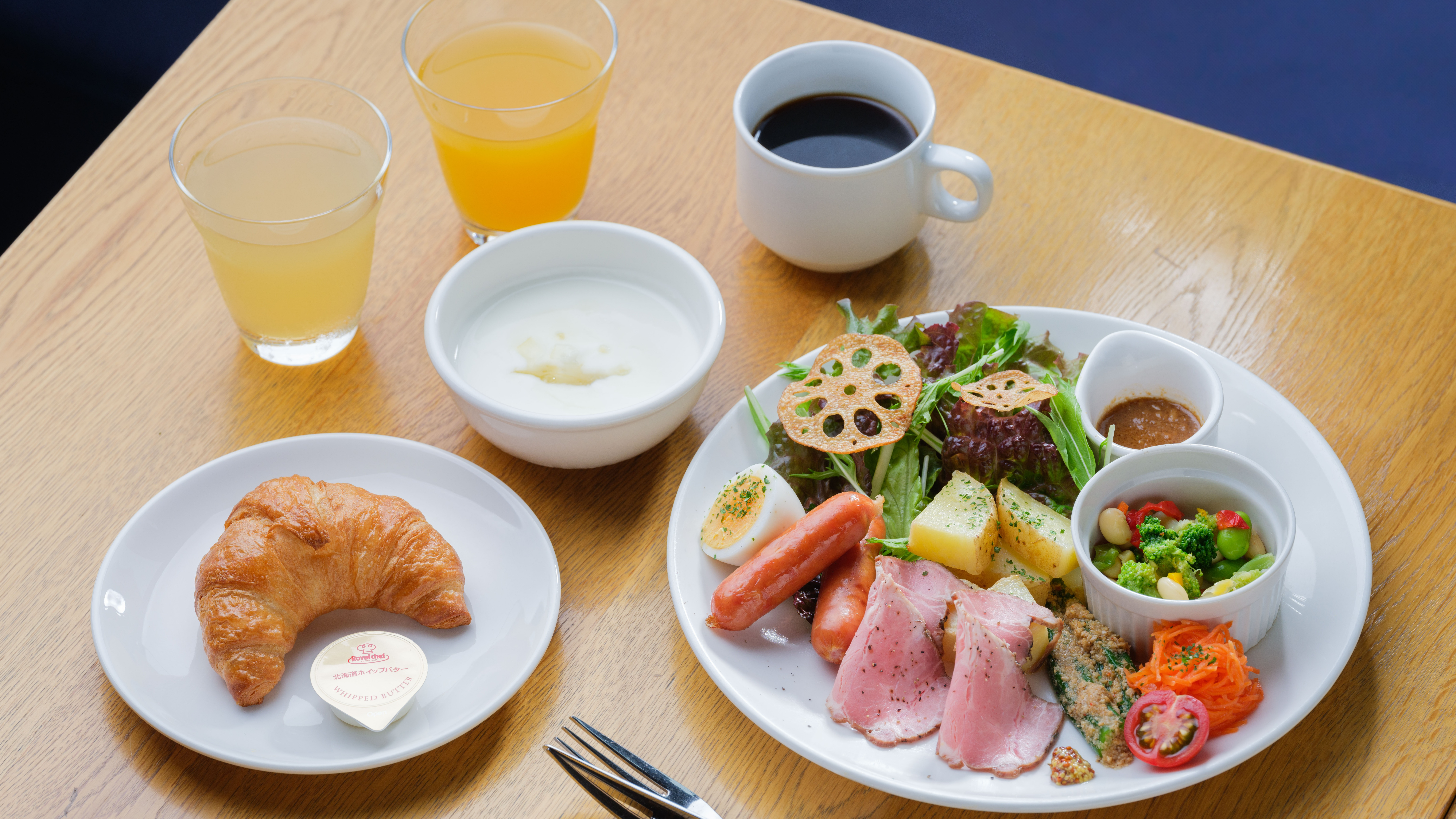 BREAKFAST｜地元の食材にこだわった洋食セットメニュー