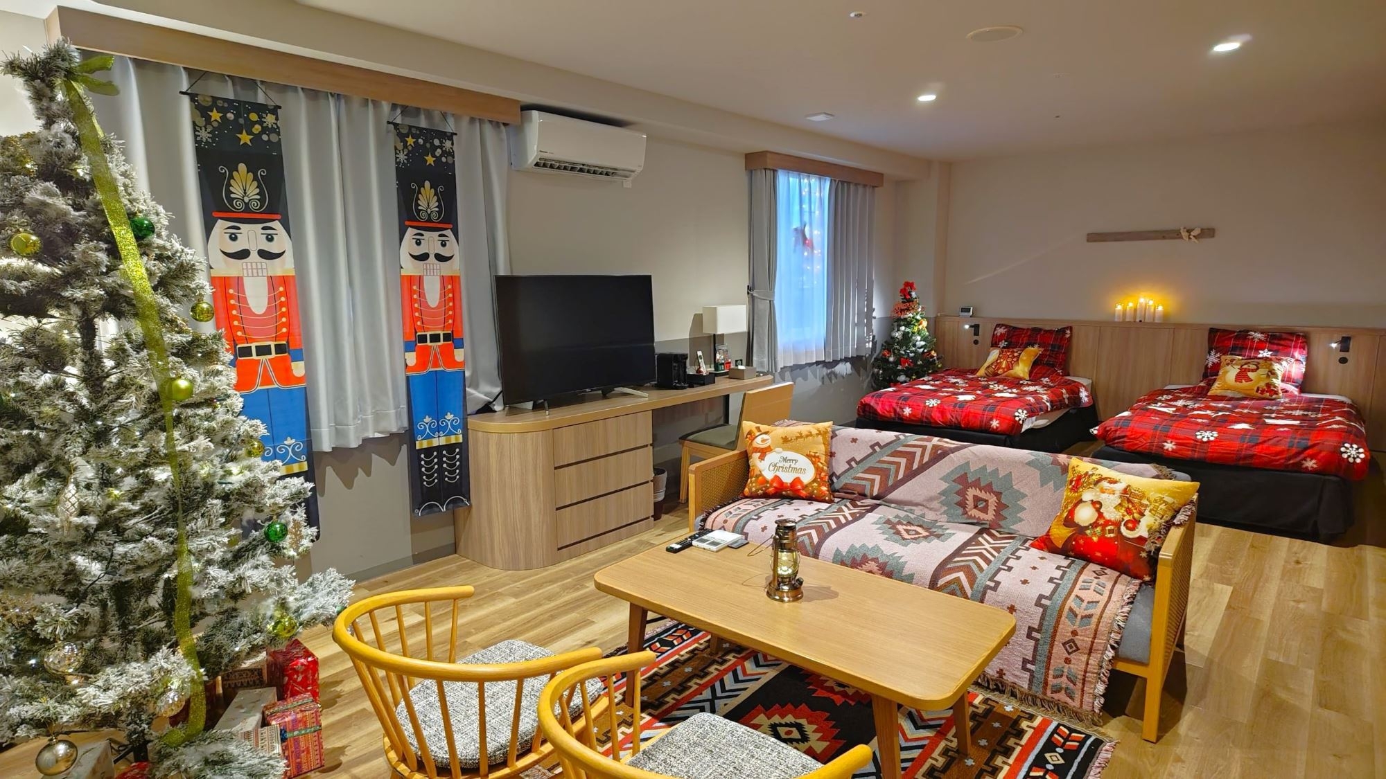 【1日1室限定】魔法の光に包まれた妖精たちが贈るXmas〜限定特典付〜/朝食付＜レイトアウト12時＞