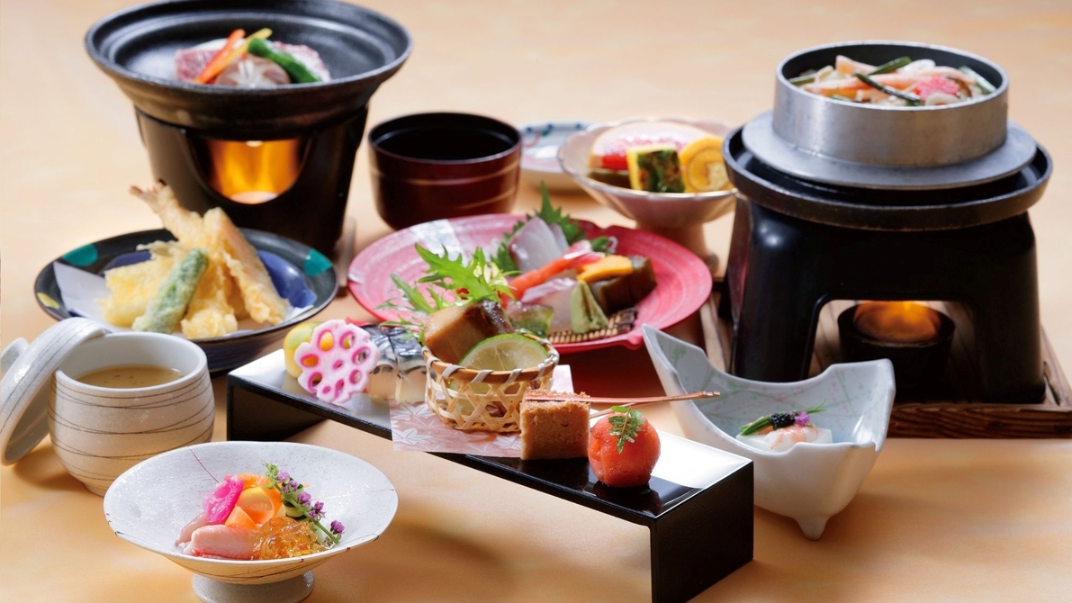 【迷ったらこちら！スタンダードプラン】〜富山の旬の味覚が楽しめるハイツのスタンダード会席〇劔コース