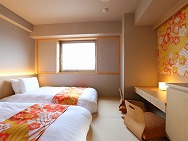 【全室禁煙】ハッピーベビールーム／低床ベッド110cm×2台