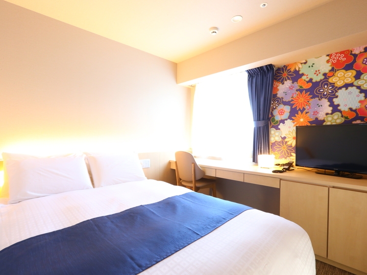 【金沢彩色フォト旅／素泊まり】フィルム10枚付き！女子旅に嬉しいインスタントカメラ貸し出しプラン