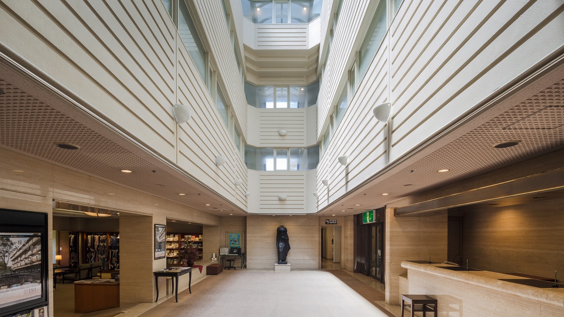 【さき楽60】60日前までのご予約でお得な早期割！観光アクセス抜群＆大浴場のあるホテル（素泊まり）