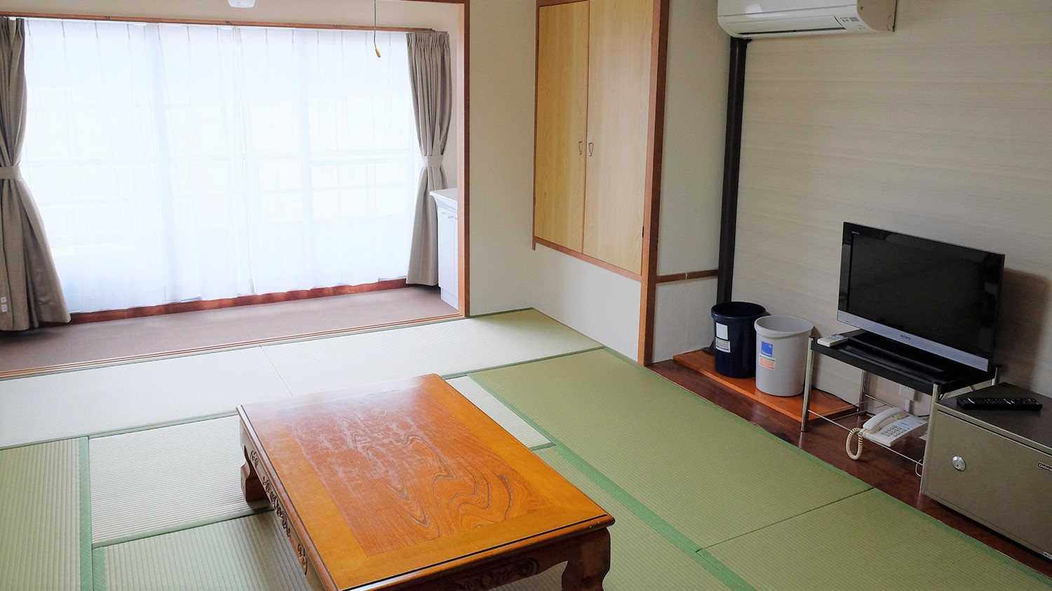 【客室】和室10畳：太平洋側オーシャンビュー（一例）