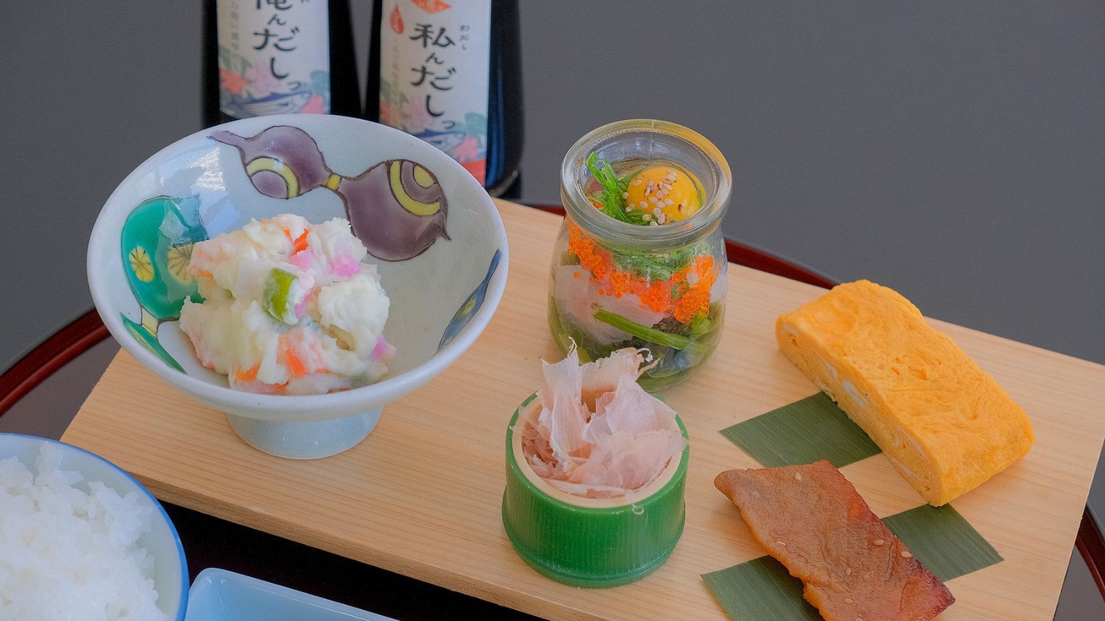 【1泊朝食付き】人気メニュー「瓶丼」は小瓶に詰まった海の幸！海を眺めながら美肌温泉で整える静かな滞在