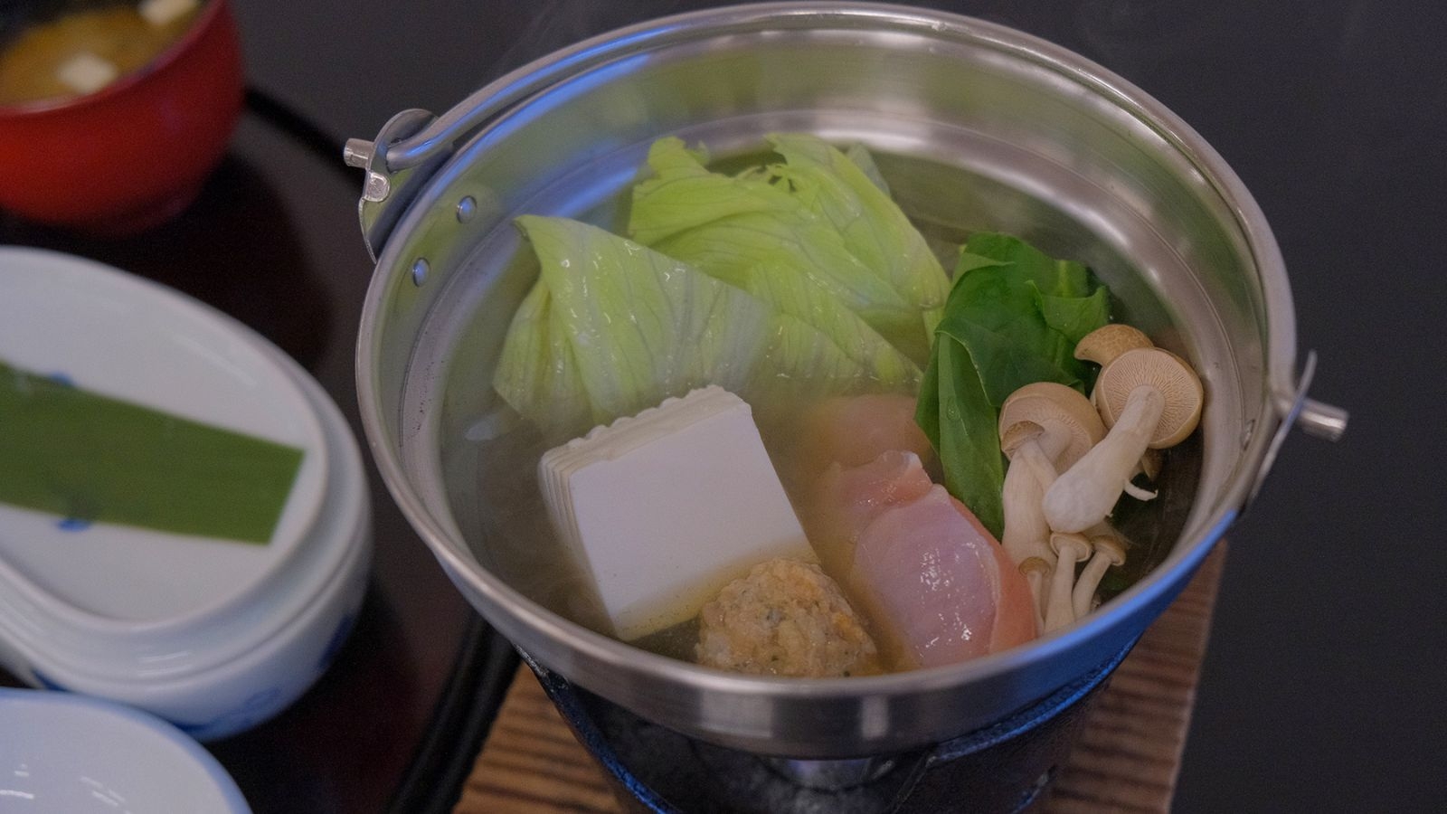 【1泊朝食付き】人気メニュー「瓶丼」は小瓶に詰まった海の幸！地元食材を使った和定食と美肌温泉をご堪能