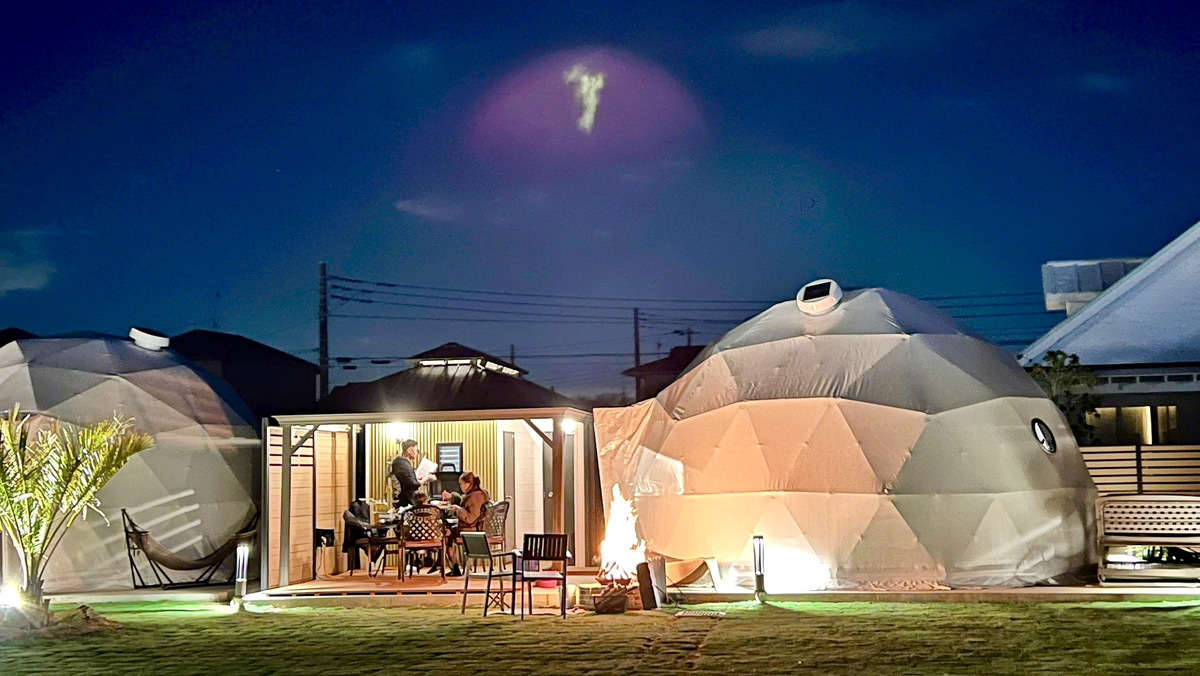 ドームテントグランピング