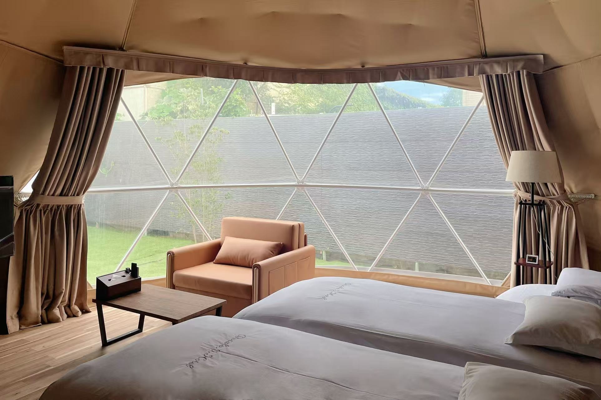 【新館オープンセール】【夕朝食付き】夕食BBQ、朝食キャンプ飯でグランピング満喫！ペット同伴代無料！