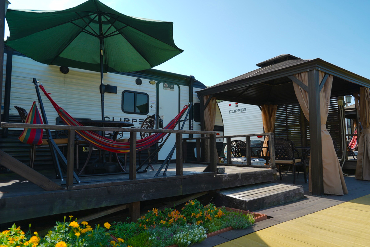 レギュラートレーラー