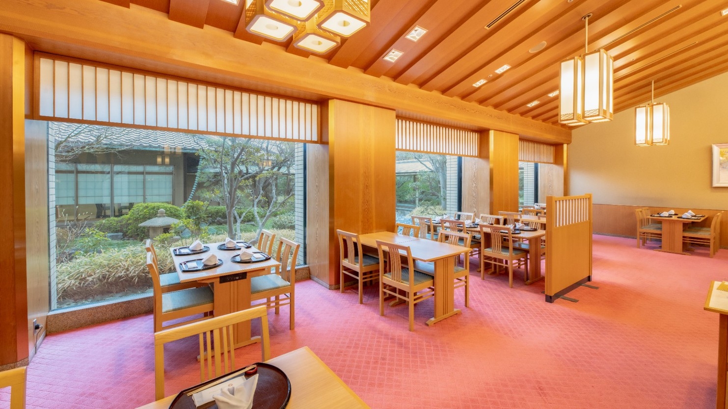 【和食ディナー付】日本料理「山里」の会席ディナーで天ぷらや寿しをたのしむ（夕朝食付）