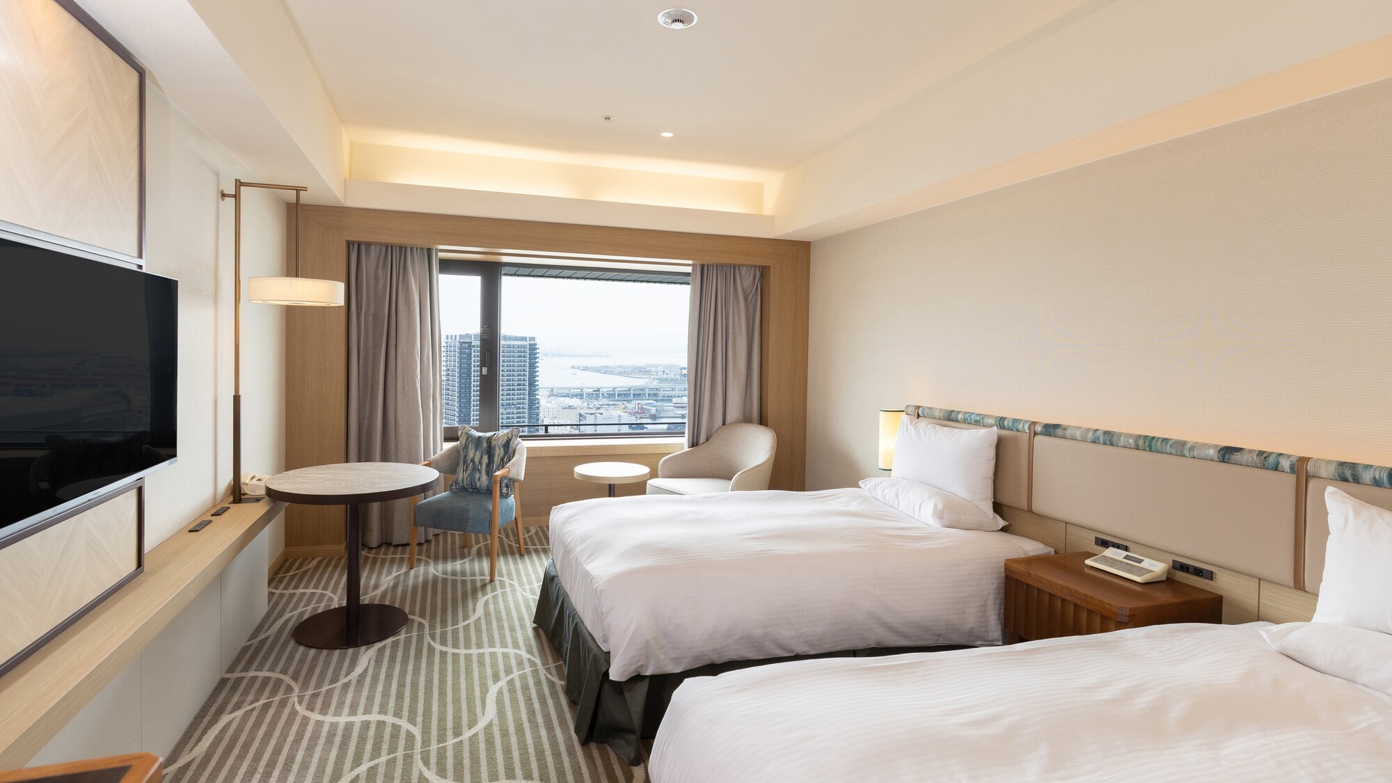 スカイビューフロアスタンダードツイン28～33階（29平米）