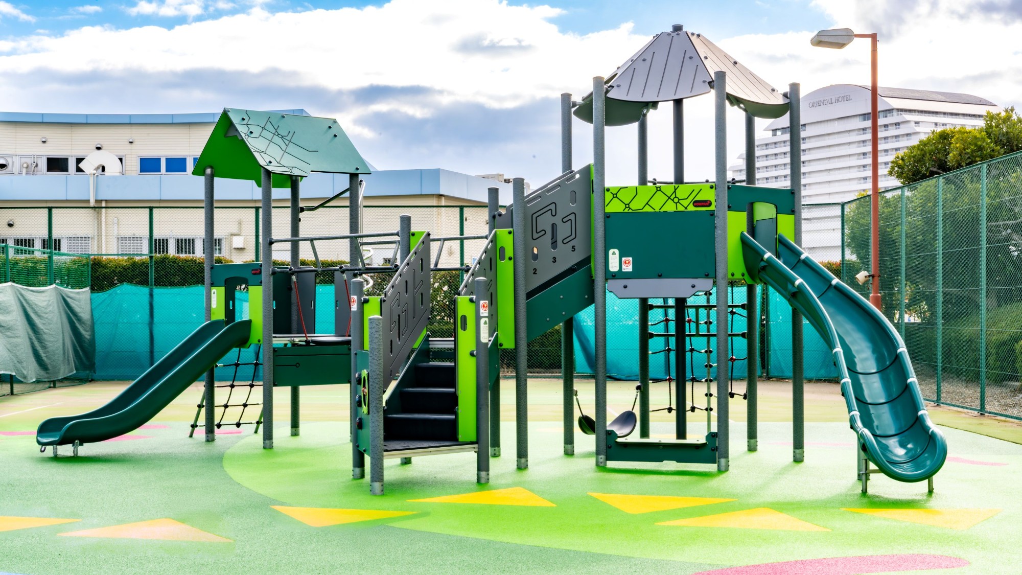 キッズプレイエリア（トリプルメガデッキ（グリーンラインシリーズ））