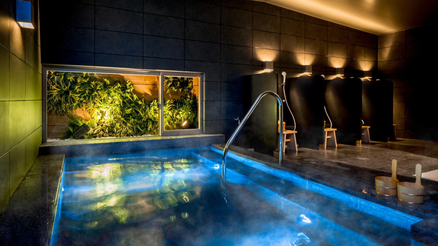 【朝食付】【さき楽30】30日前のご予約におすすめ！☆奥湯河原天然温泉＆朝食ビュッフェ付