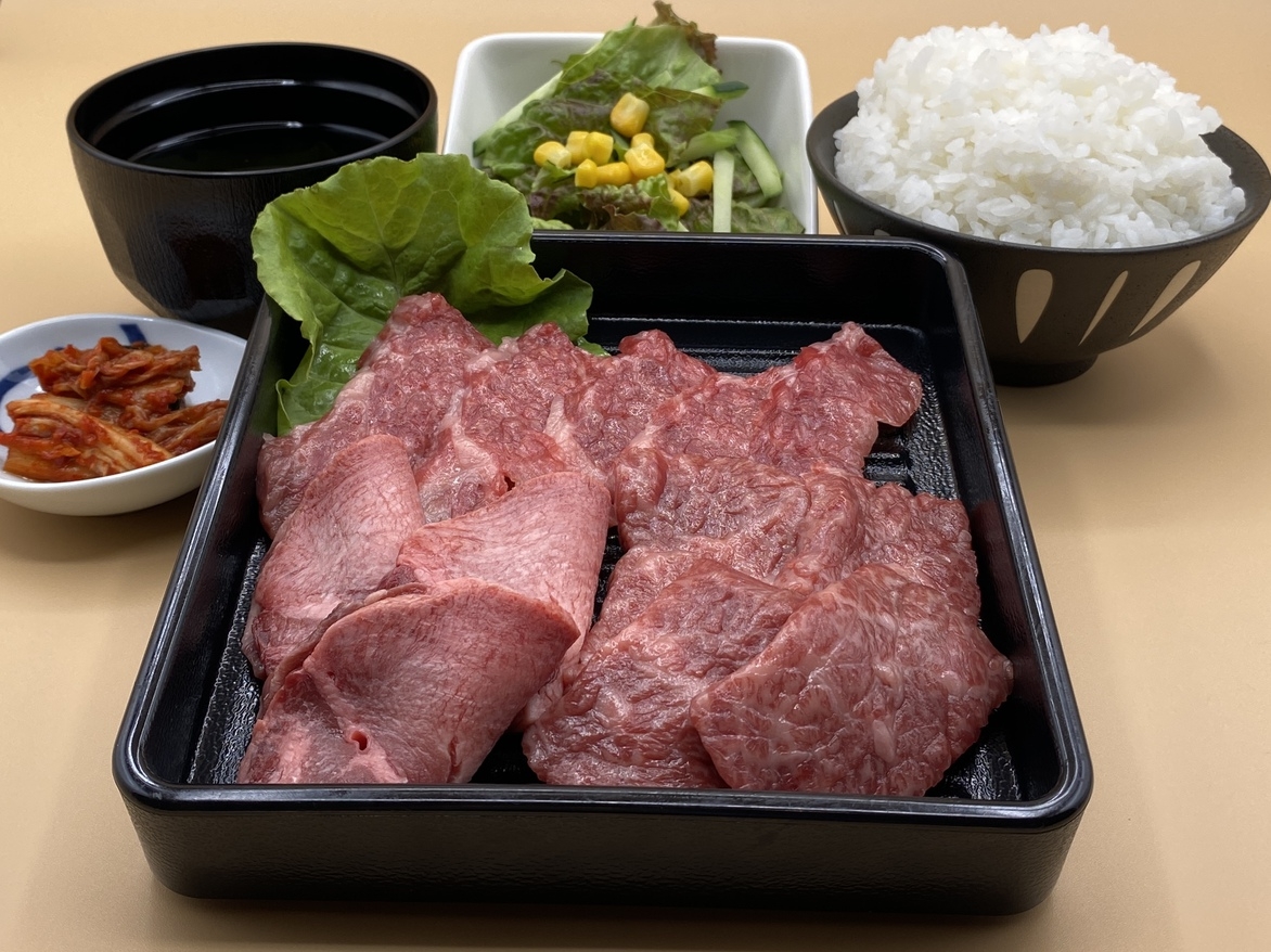 【Netflix見放題】長崎和牛焼肉夕食付プラン（朝カレー無料セルフサービス）