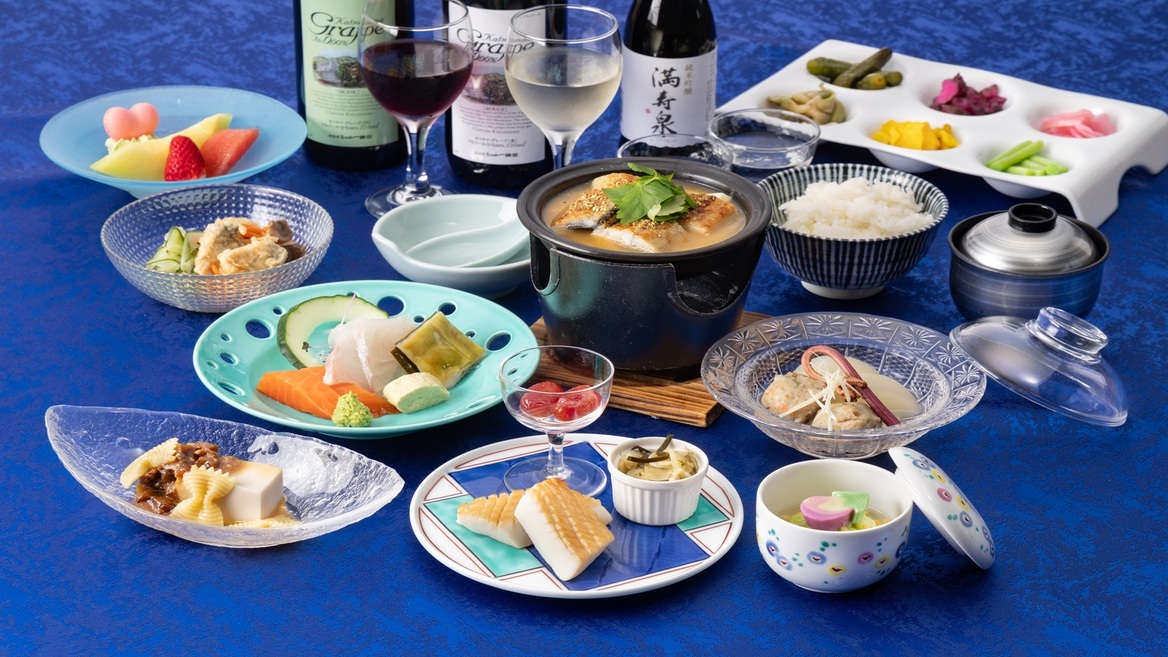 お得！！満足！！定番のオールラウンダー【料理長のおまかせ会席】１泊２食　飲み放題付