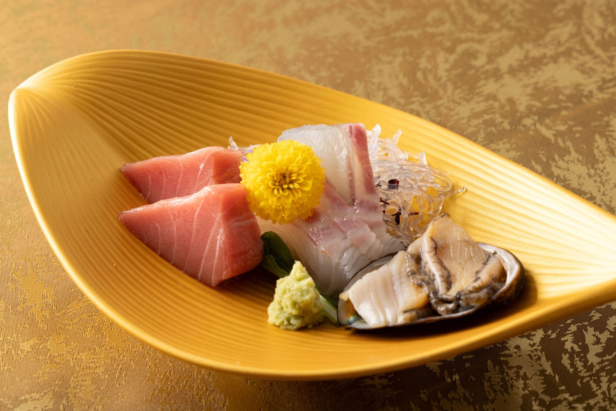 ◆朝食なし◆富山酒粕育ち和牛のメイン料理！！【富山和牛会席】１泊夕食　飲み放題付　２０２５年７月〜