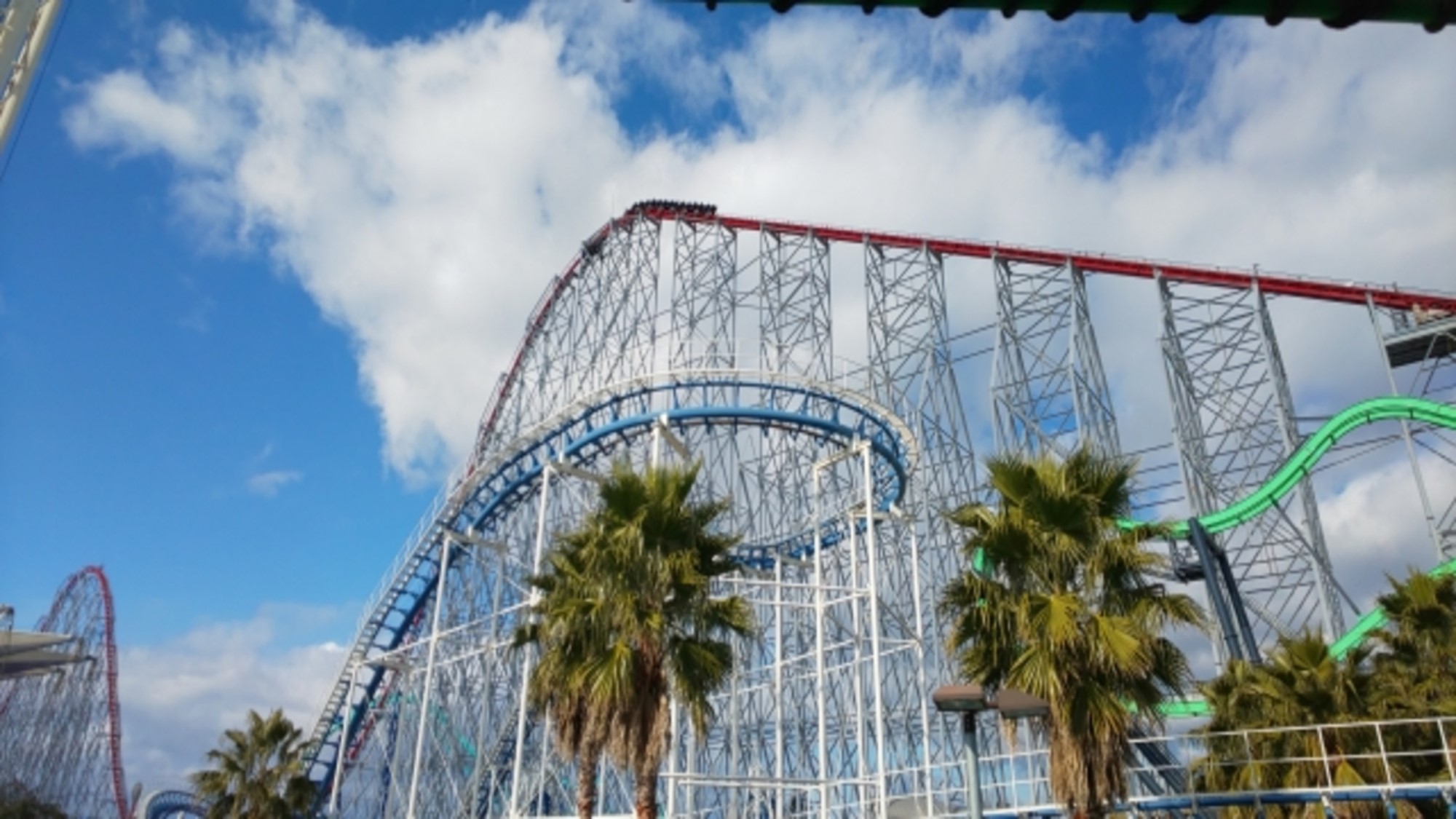 ナガシマスパーランド(当ホテルからバスで約1時間)