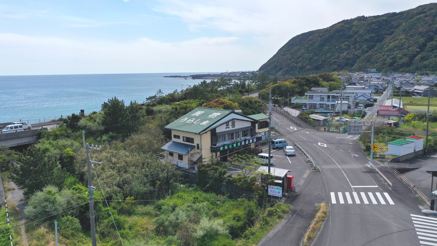 海までダッシュで2分で行けます