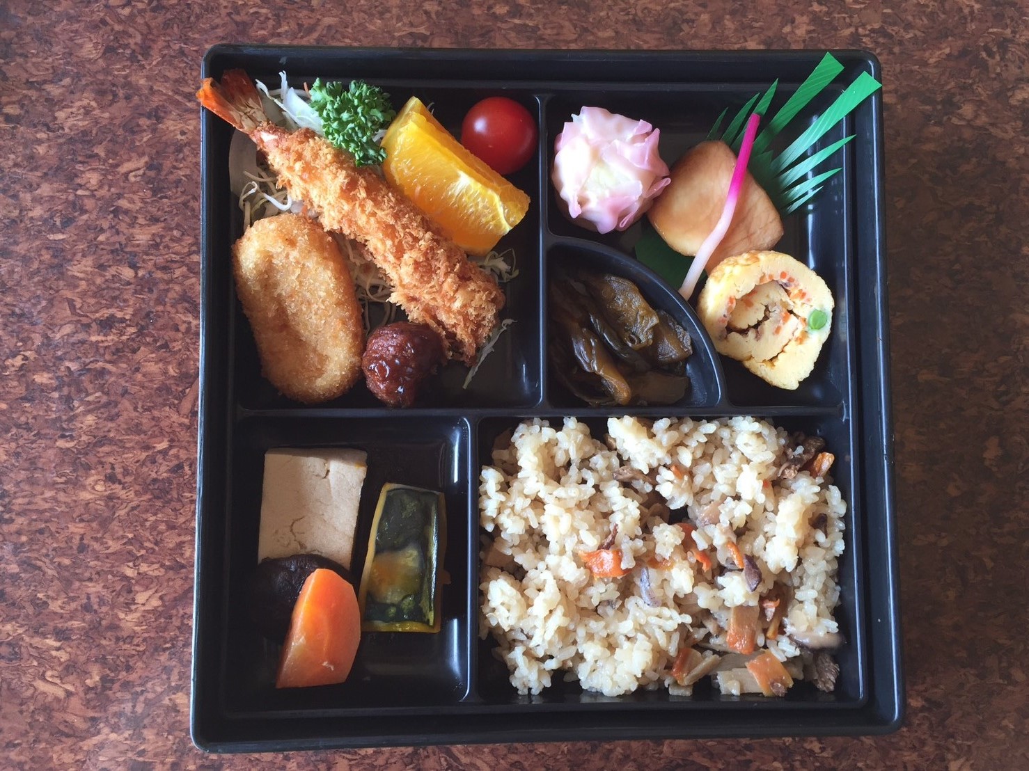 幕の内弁当