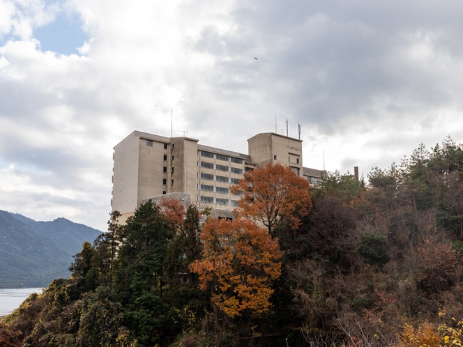 外観　自然に囲まれて空気も綺麗！