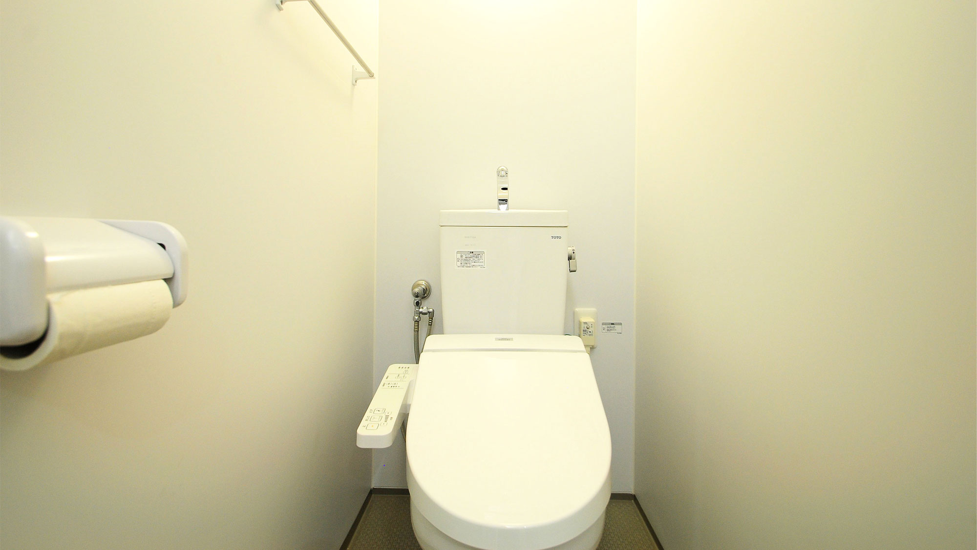 【和室20畳】洗浄機付トイレ