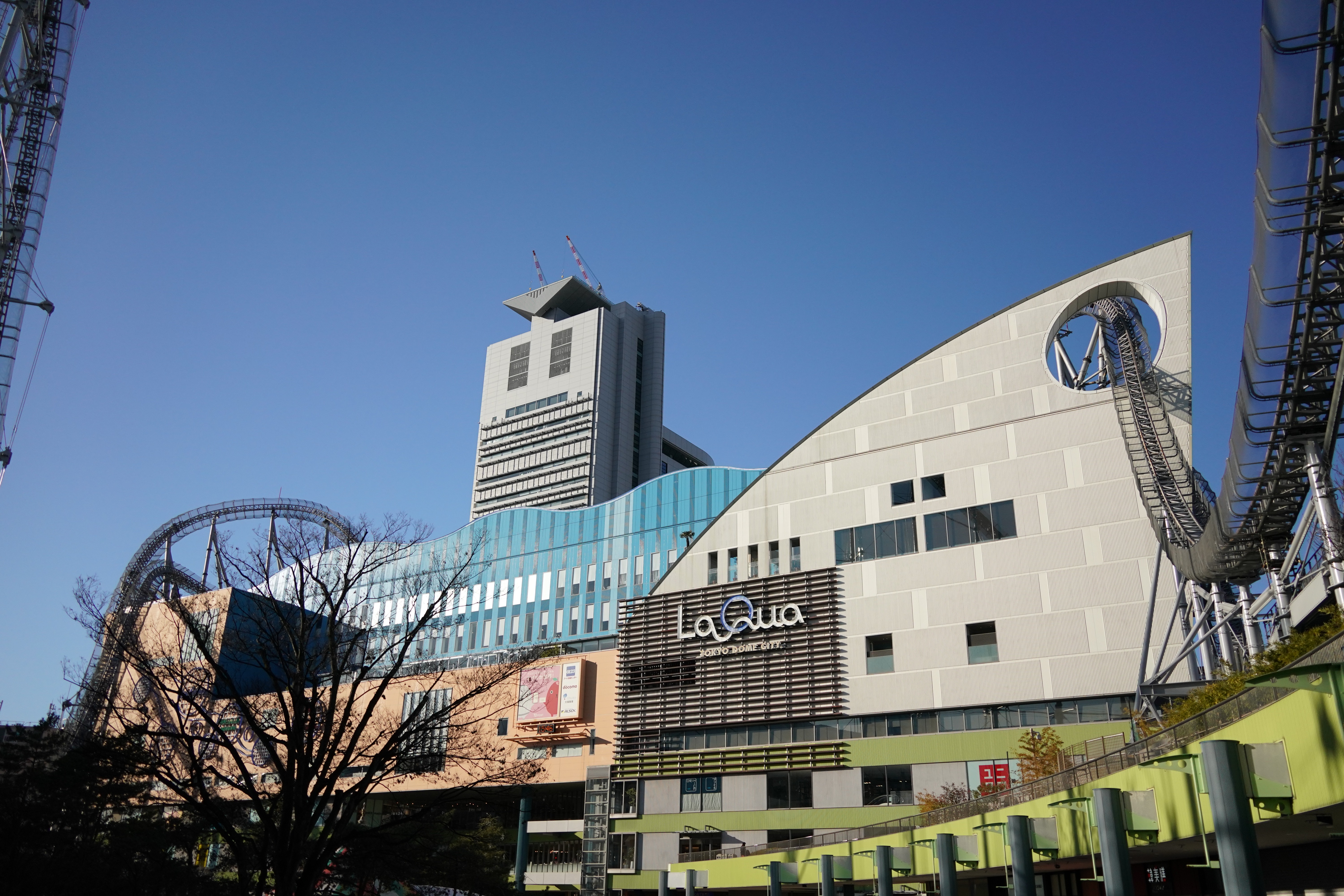 ラクーア：東京ドームに併設されているレジャー施設。お買い物やスパが楽しめます。