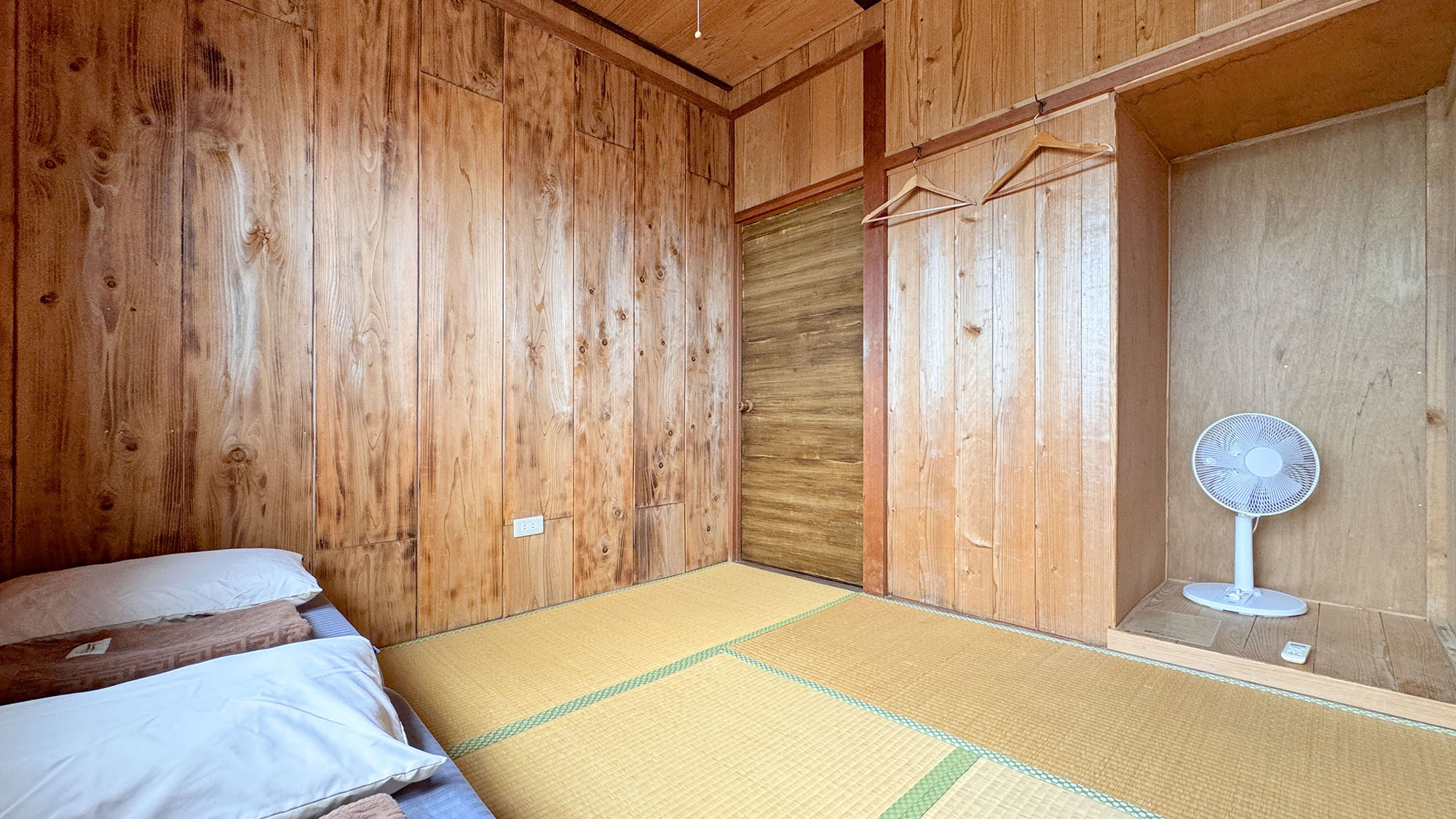 【客室】 個室4.5畳 