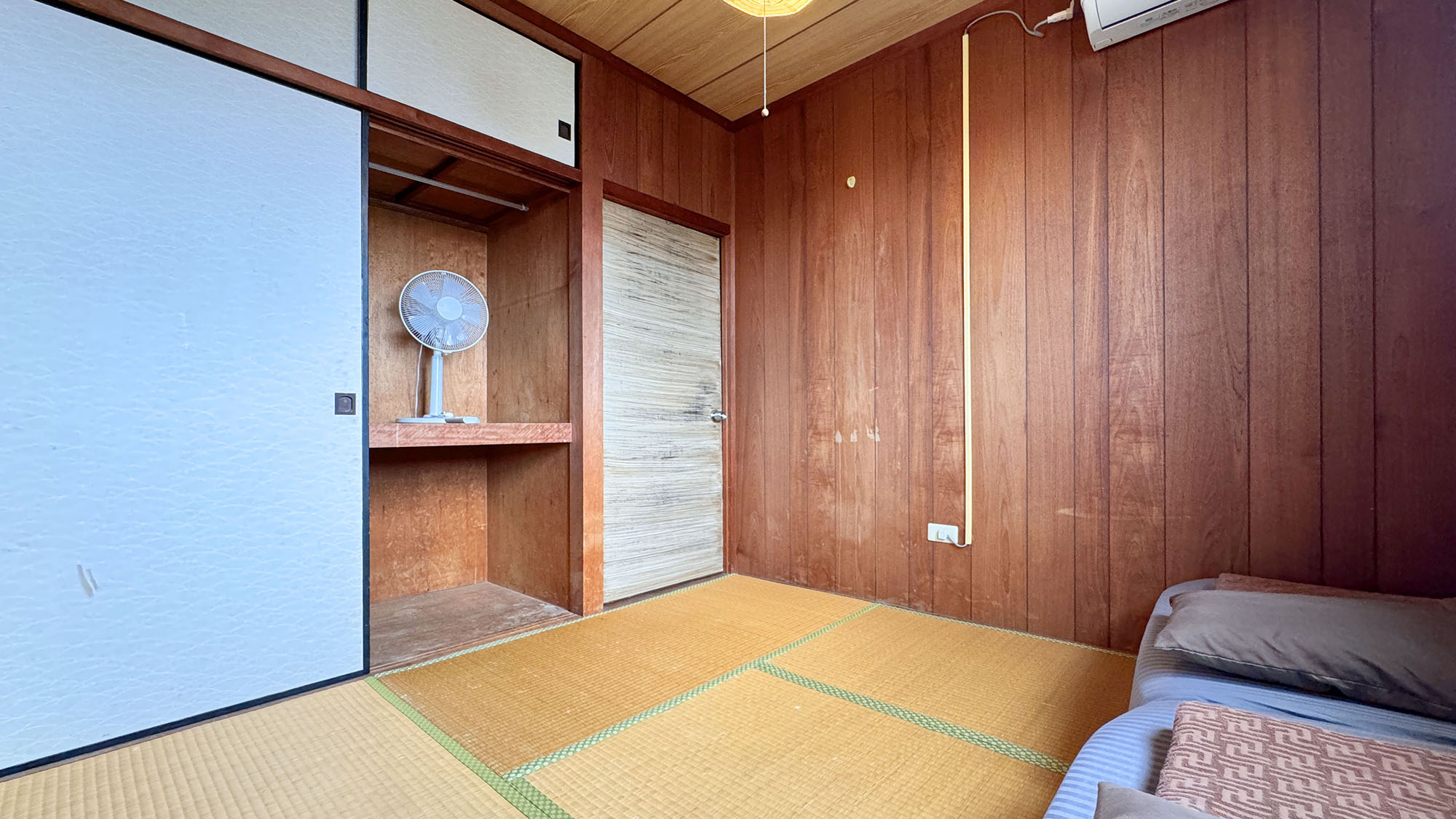 【客室】 個室4.5畳 