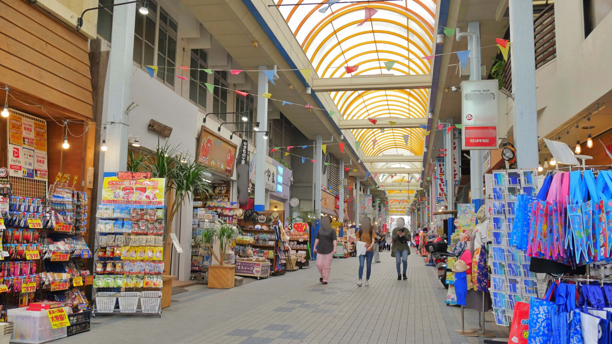 【観光】 石垣島ユーグレナモール