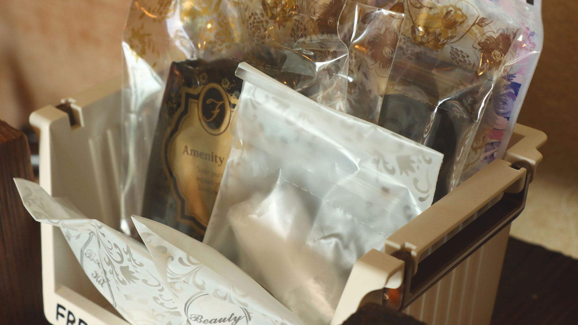 【パブリック】 アメニティはお持ちください。