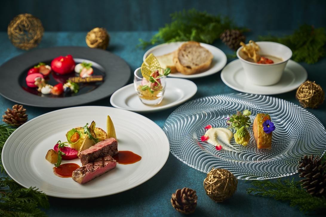 【クリスマスディナー】SARAS CAFEで夕食〜Joyeux Noel！〜 ＃夕朝食付き