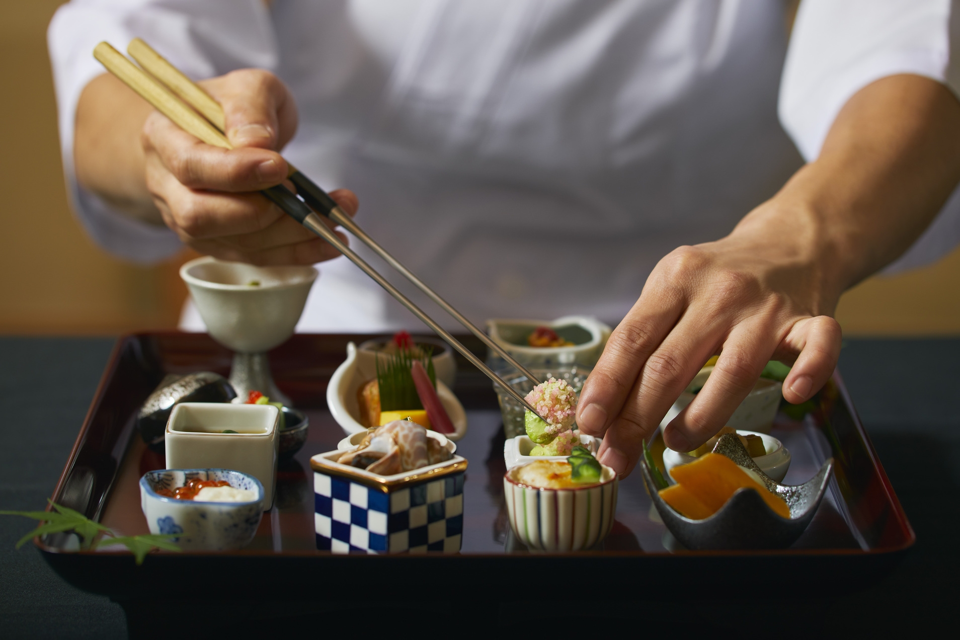 【なにわ淀川花火鑑賞・2食付】和洋折衷会席〜和の食材で芸術的な美しさを感じる〜※返金不可プラン