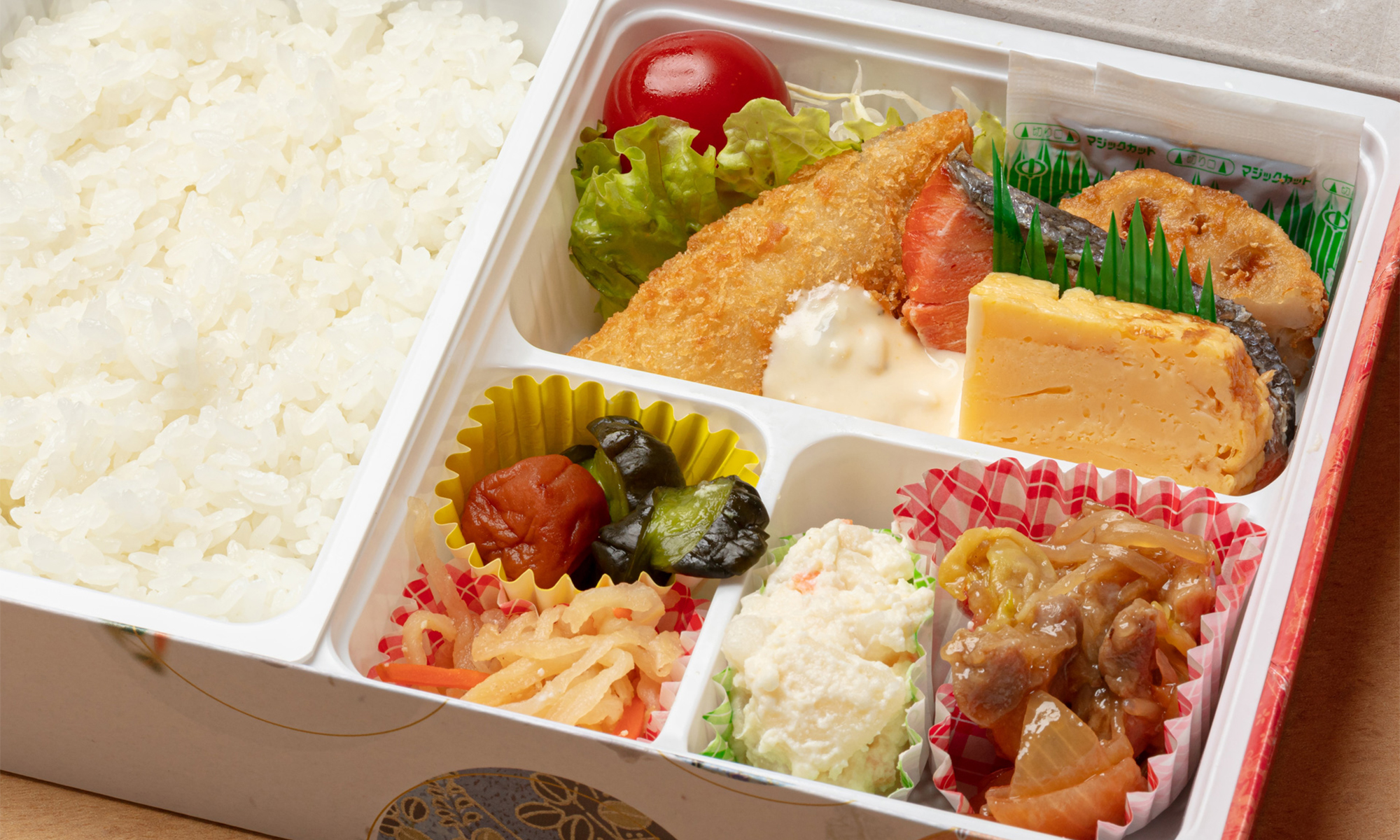 *【朝食・お弁当】フロントでのお渡しになります。早朝のお渡しも前日のお申し出で対応可能です