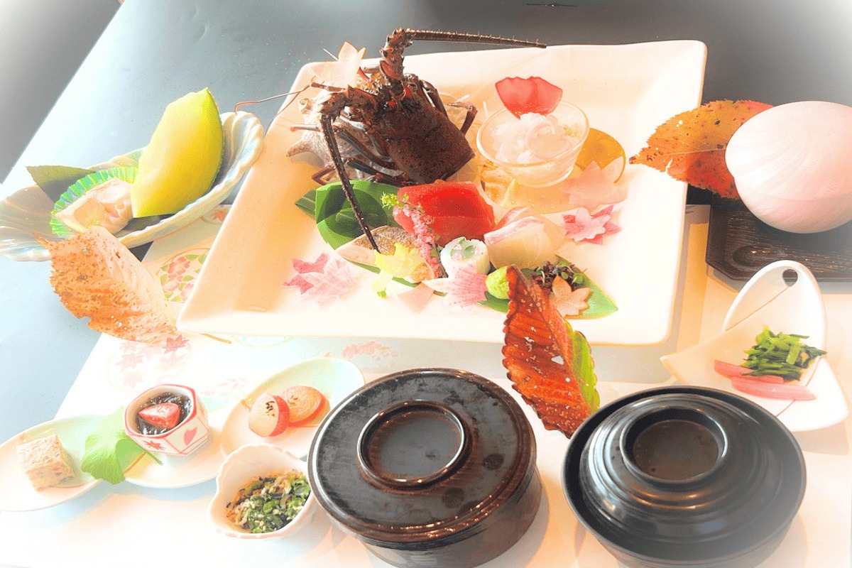 伊勢海老刺身御膳【伊勢海老をお手頃価格で楽しむ1泊2食】