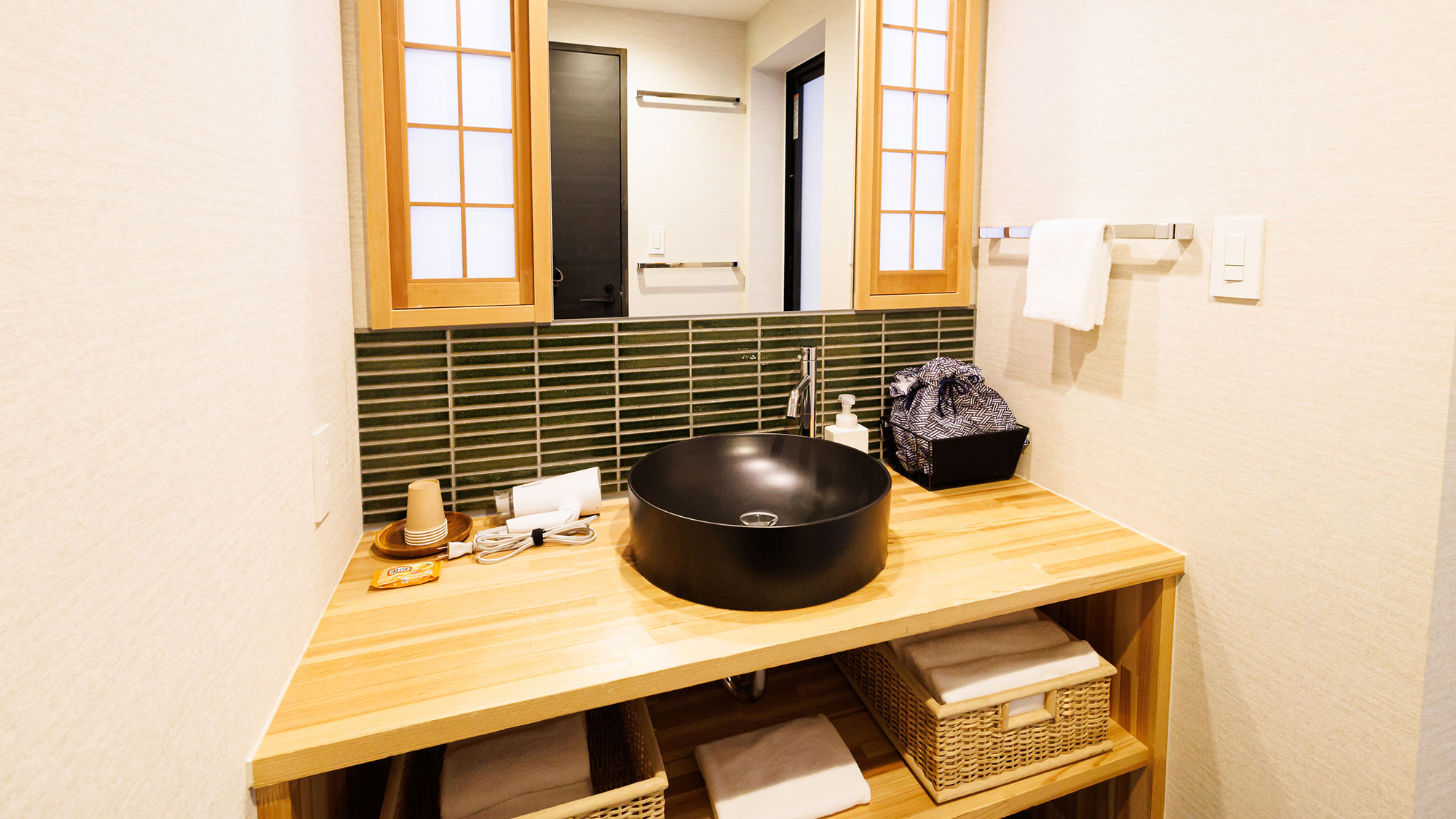 脱衣所《紅葉》