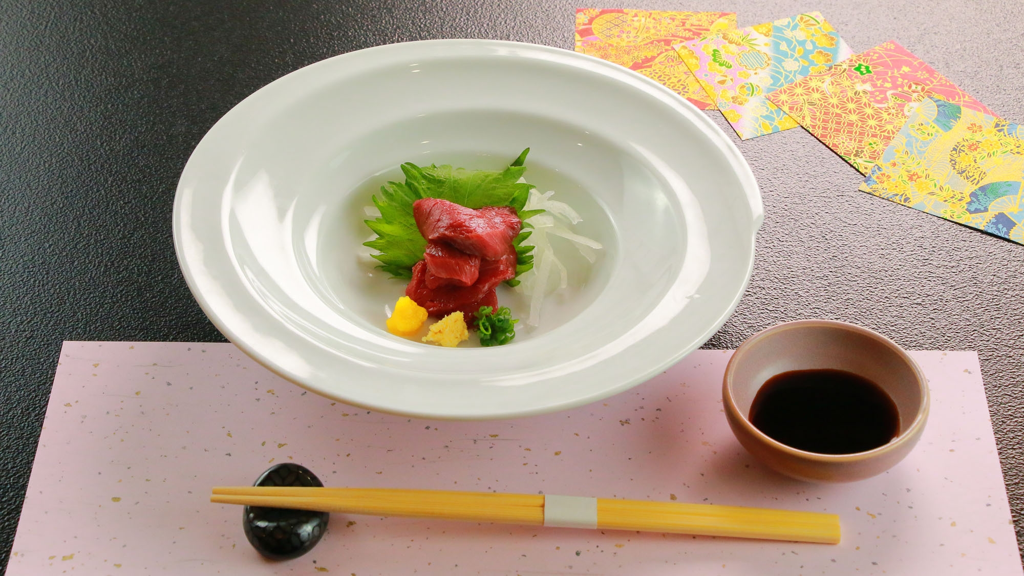 日本酒の聖地『筑後』のお酒を飲み比べ！はかた地鶏と３種の地酒が味わえる利き酒プラン♪