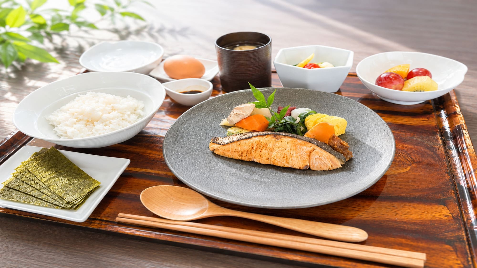 【返金不可　選べる朝食付・5泊以上限定】おトクな連泊プラン / チェックアウト11時