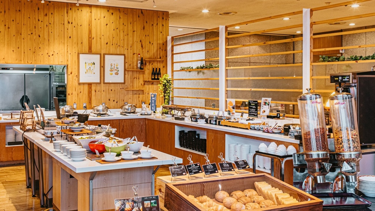 【金沢旅の朝景色】旬を味わうごちそう朝食バイキング付きプラン