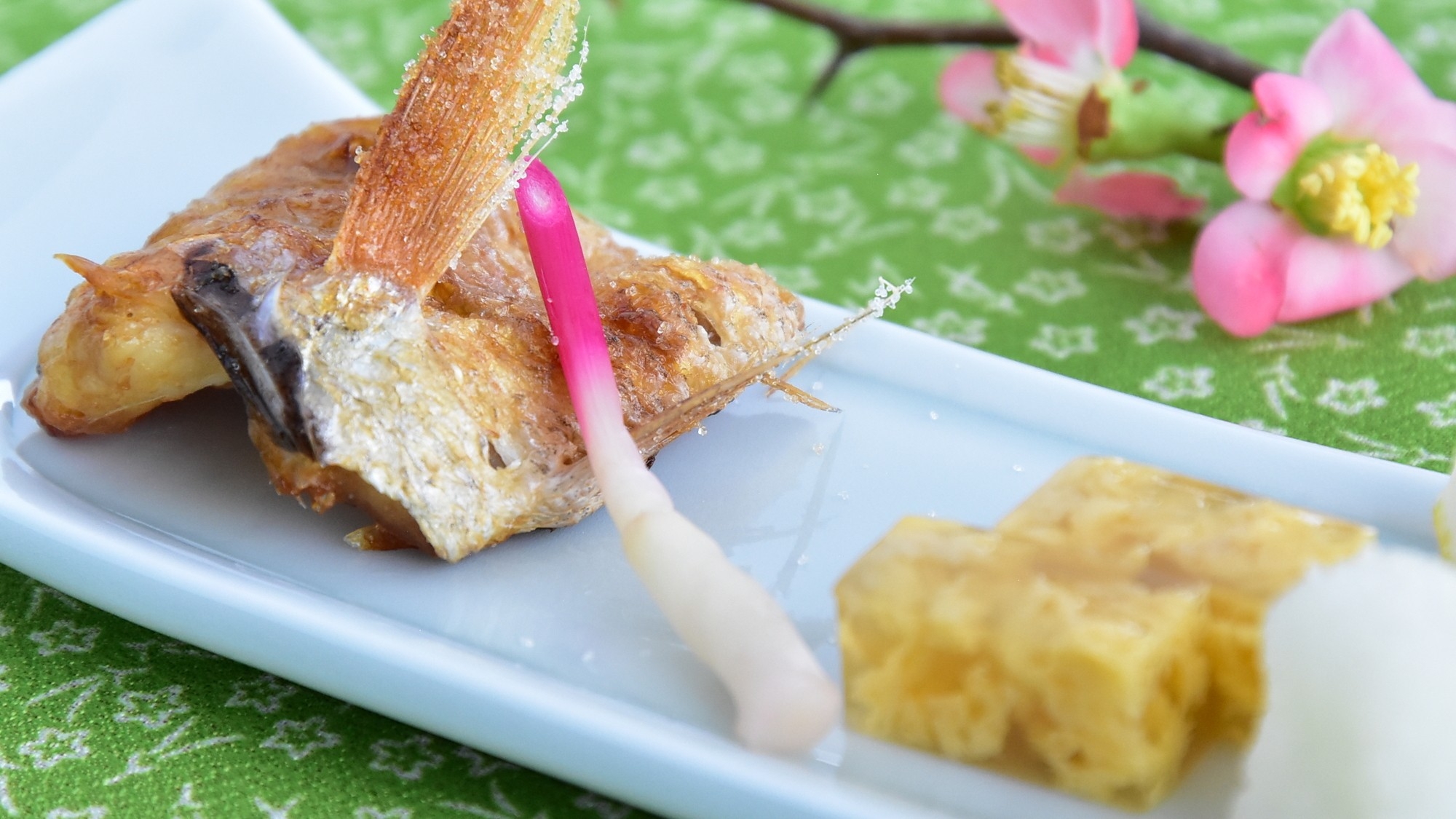 【春爛漫・特選加賀料理】鴨の治部煮とのど黒塩焼きを味わう〜黒百合〜