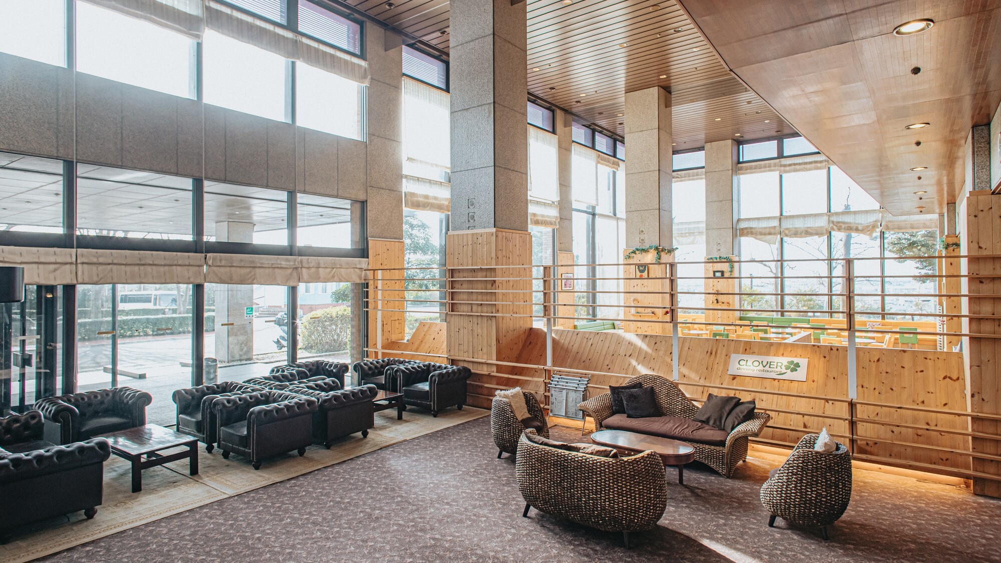 ロビー待合ゾーン