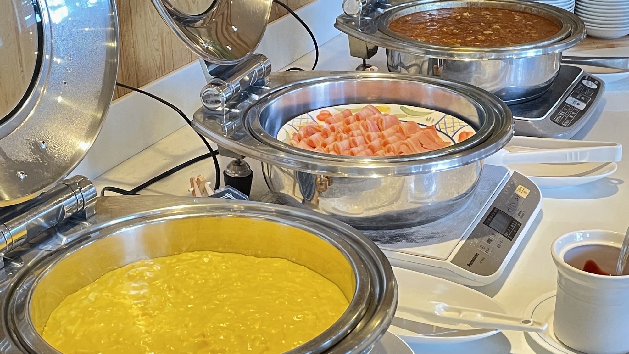 朝食バイキング2