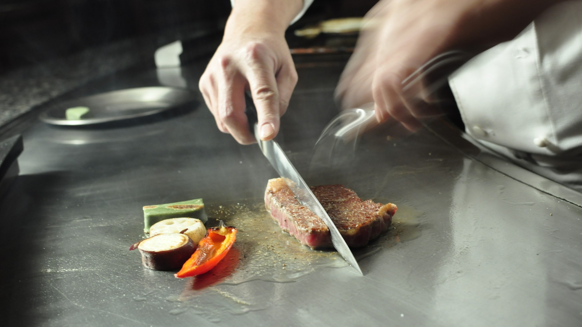 鉄板焼きカウンター