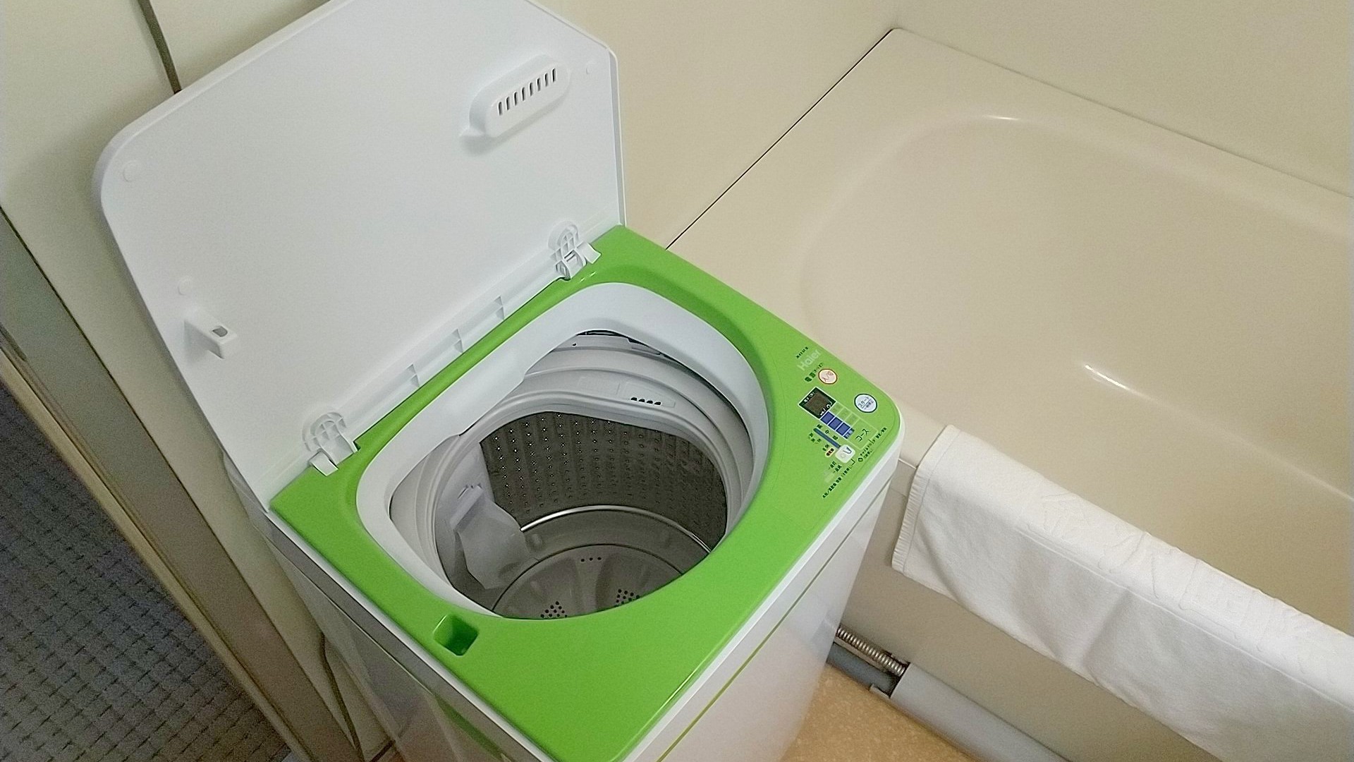 客室内の洗濯機
