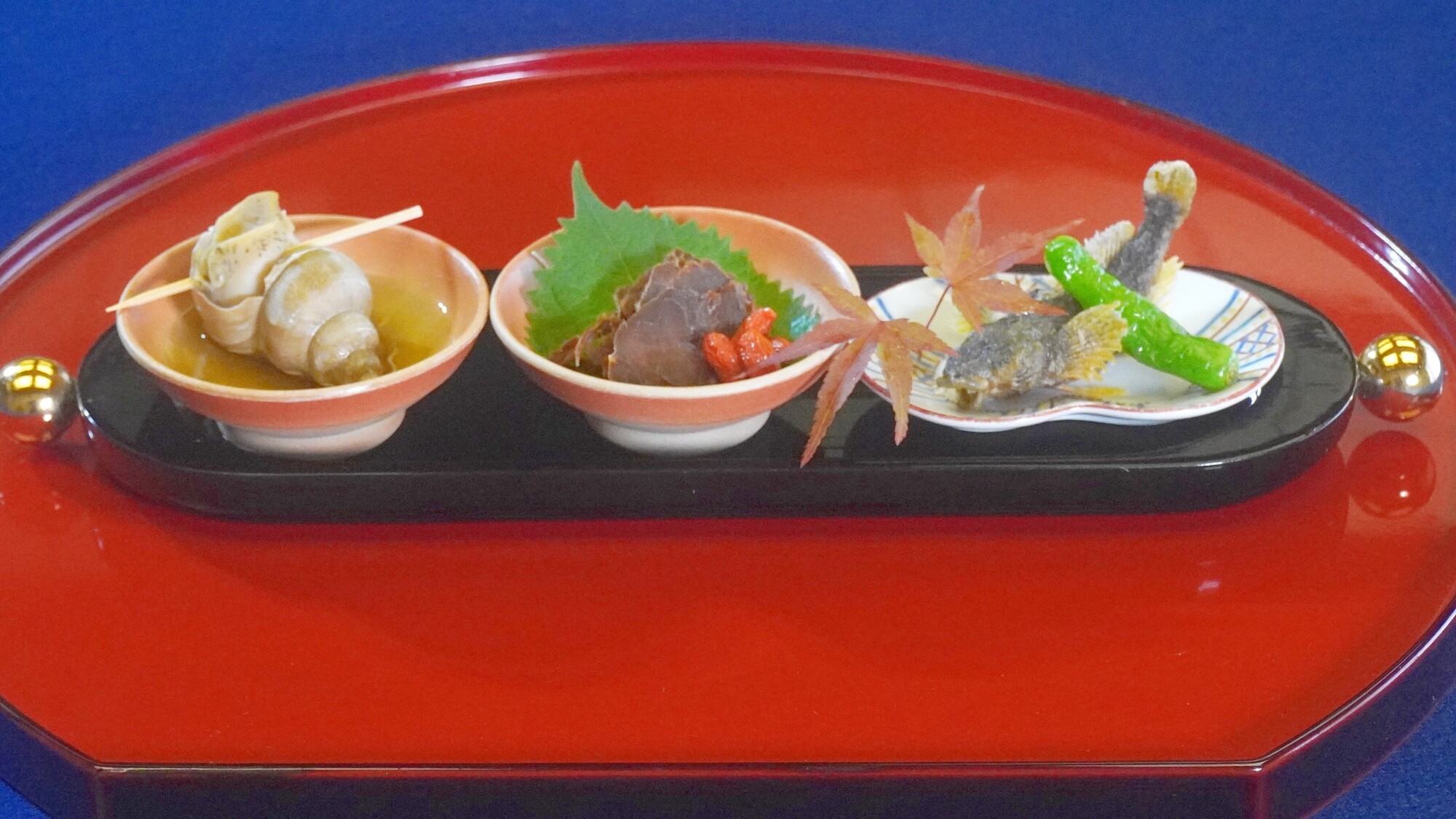 秋の前菜　～鮴の唐揚げ　河豚すじ～